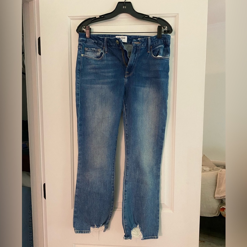 FRAME Blue Jeans// Straight Cut// size 28